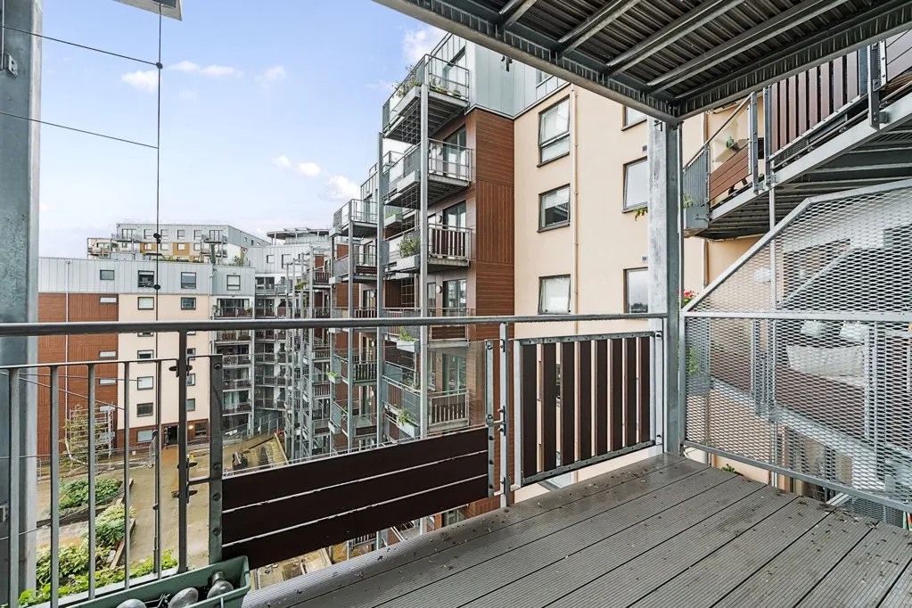 Restell Close, SE3, photo 16