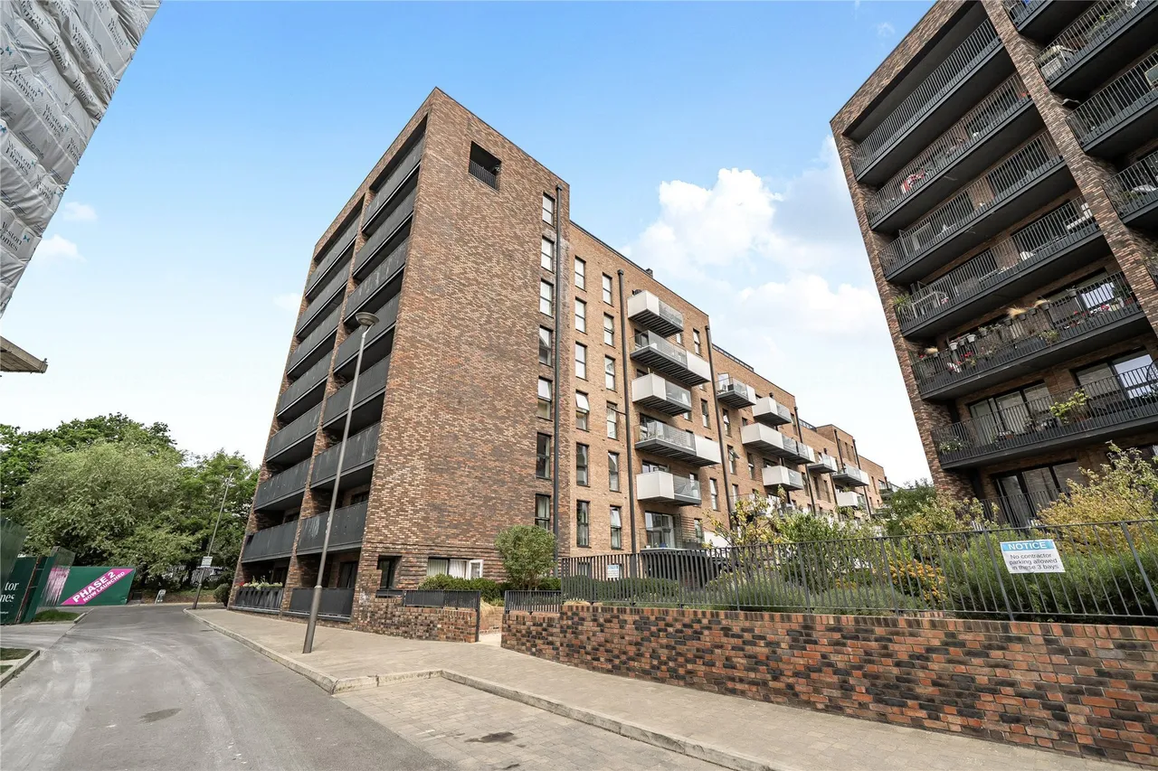 Purbeck Gardens, London, SE26, photo 21