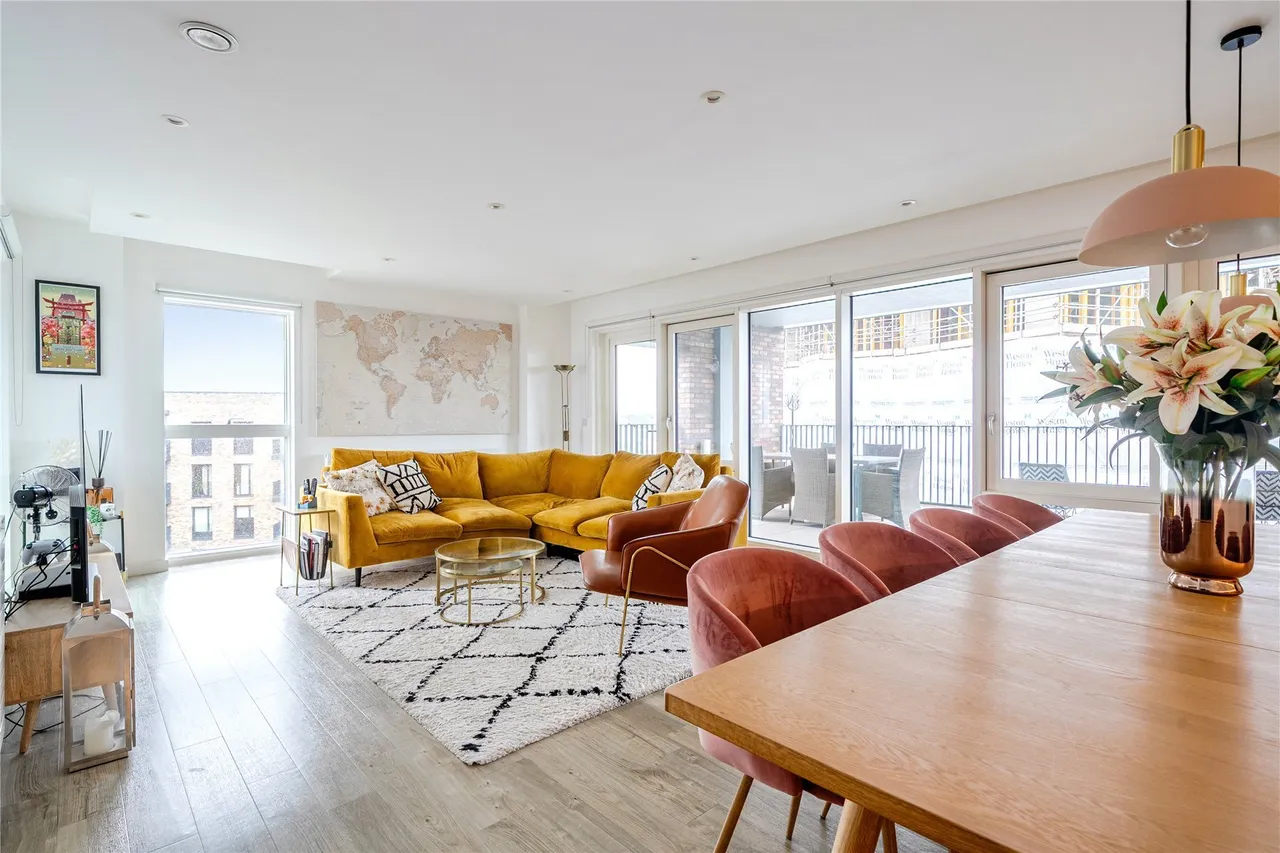 Purbeck Gardens, London, SE26, photo 38