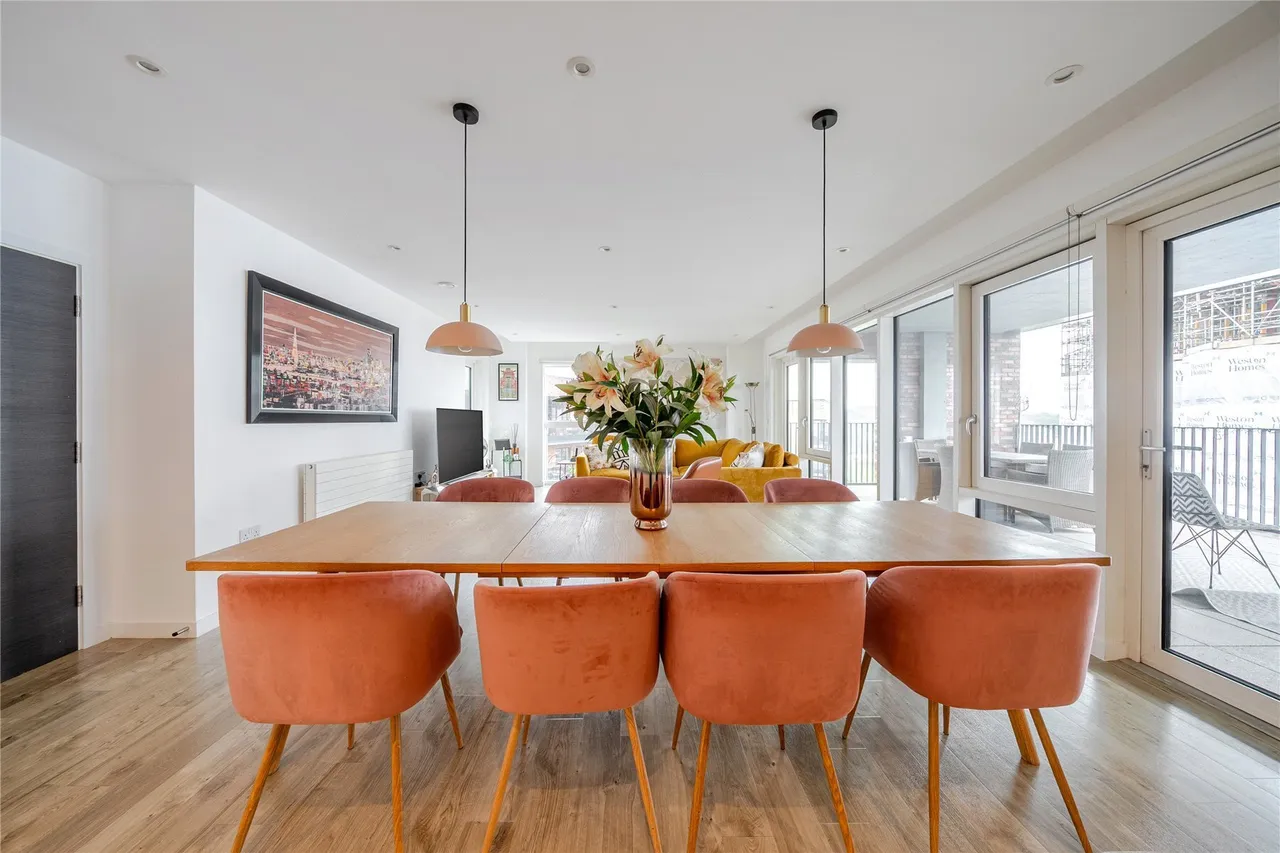 Purbeck Gardens, London, SE26, photo 33