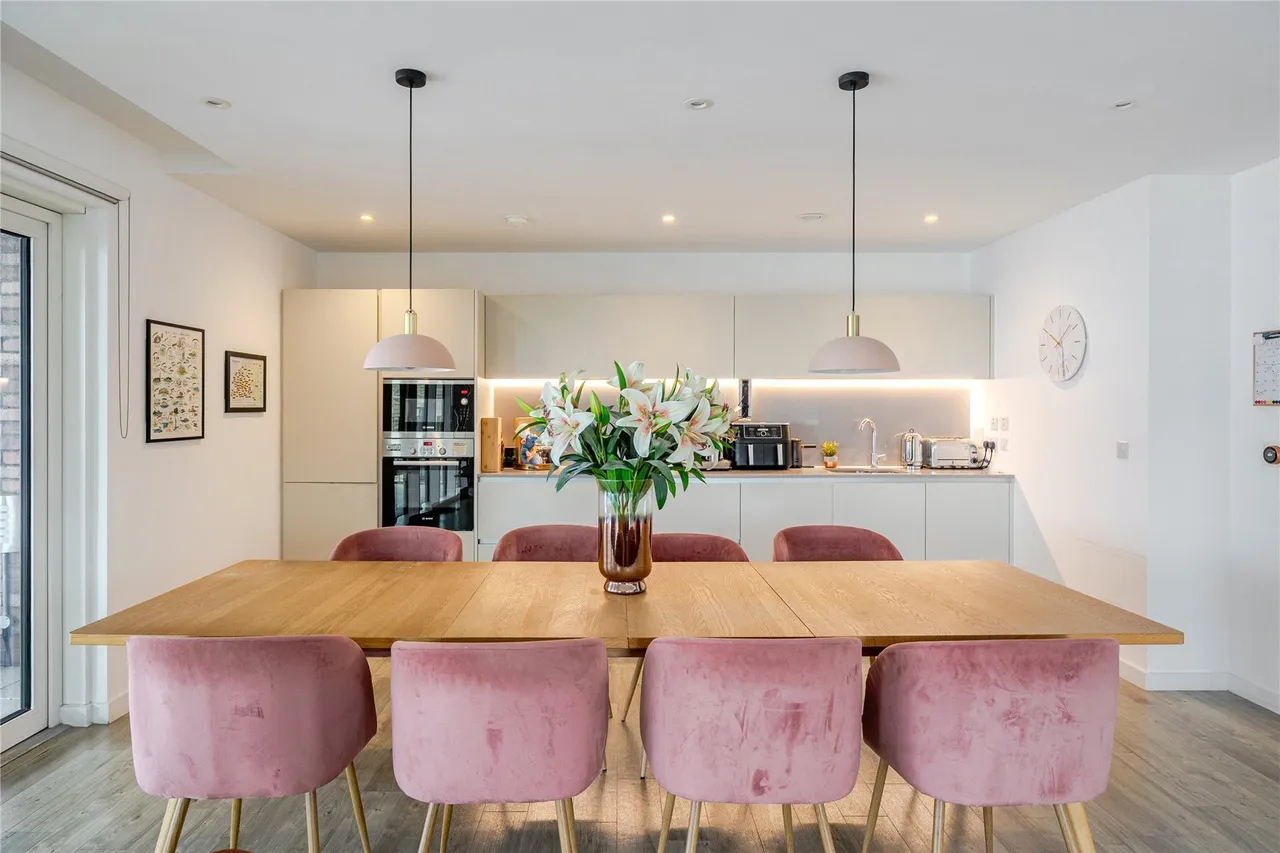 Purbeck Gardens, London, SE26, photo 3