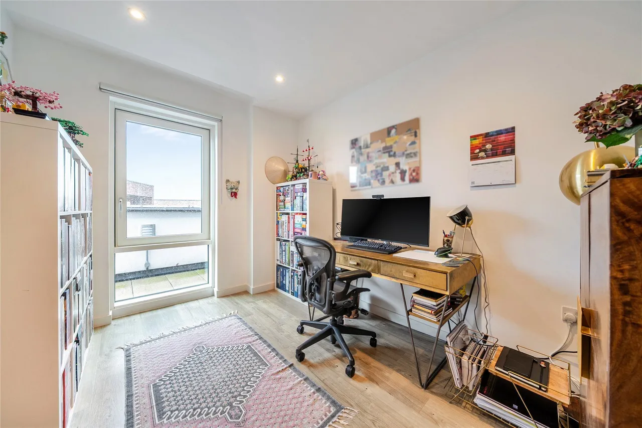 Purbeck Gardens, London, SE26, photo 11