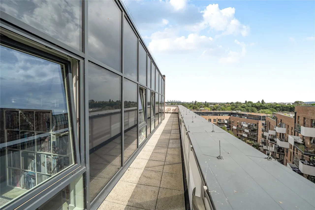 Purbeck Gardens, London, SE26, photo 14