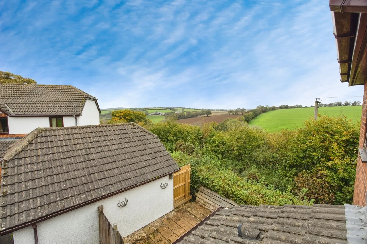 Roseland Gardens, Bodmin, PL31, photo 2