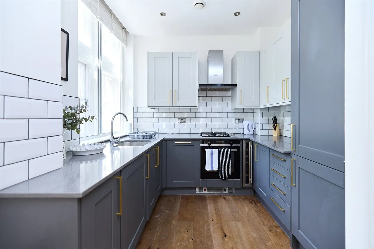 Marianne Close, London, SE5, photo 5