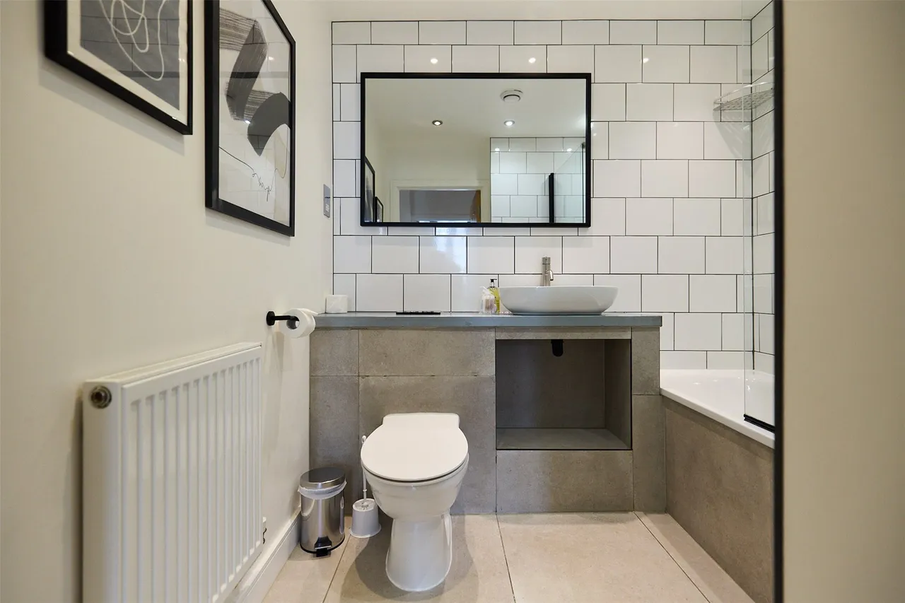 Marianne Close, London, SE5, photo 7