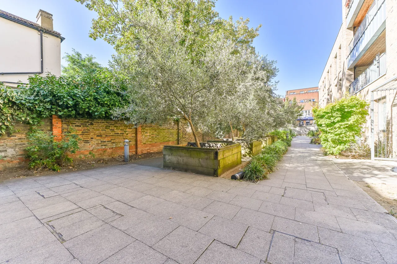 Flat 10, Lennard Lodge, 19 Lennard Road, Croydon, photo 11