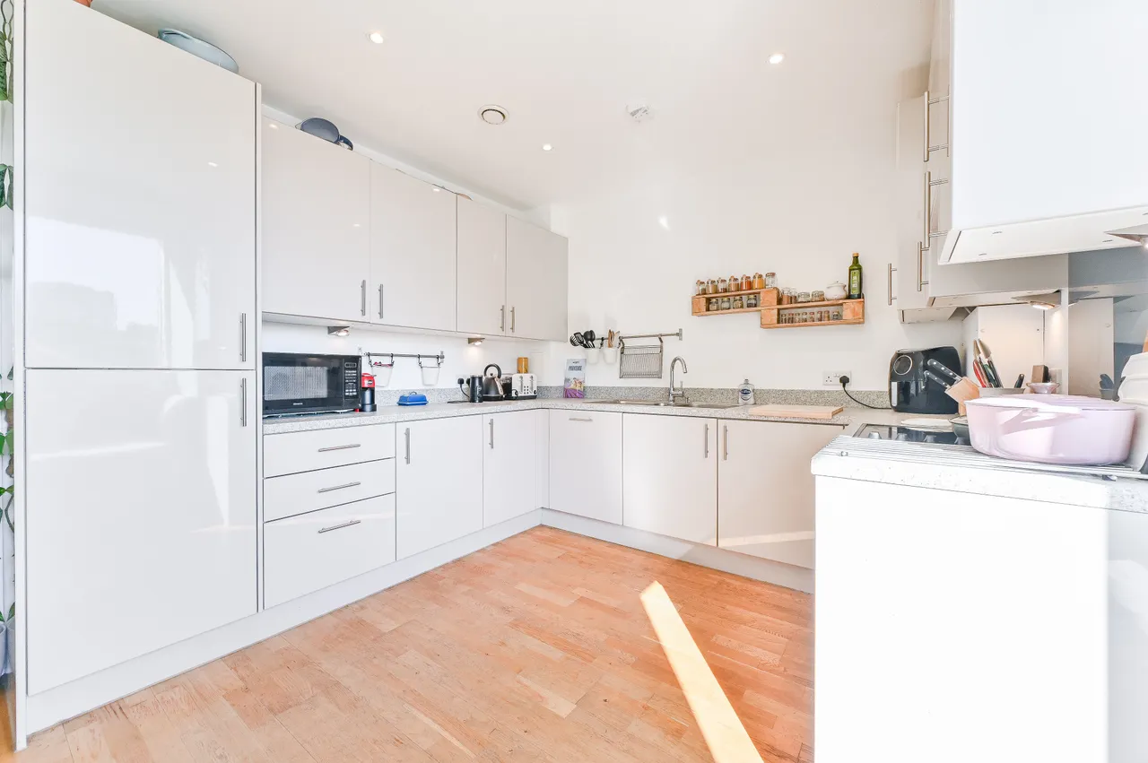 Flat 10, Lennard Lodge, 19 Lennard Road, Croydon, photo 4
