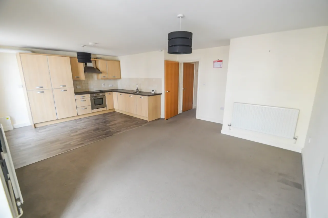 2 bed flat to rent — Wright Street, HULL