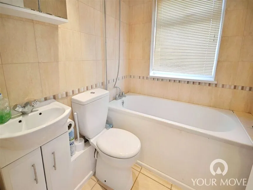 St. Thomas Road, Northfleet, Kent, DA11, photo 6