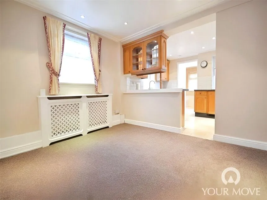 St. Thomas Road, Northfleet, Kent, DA11, photo 3