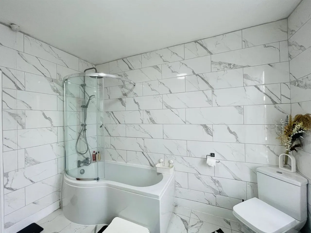 Thackeray Avenue, London, N17, photo 2