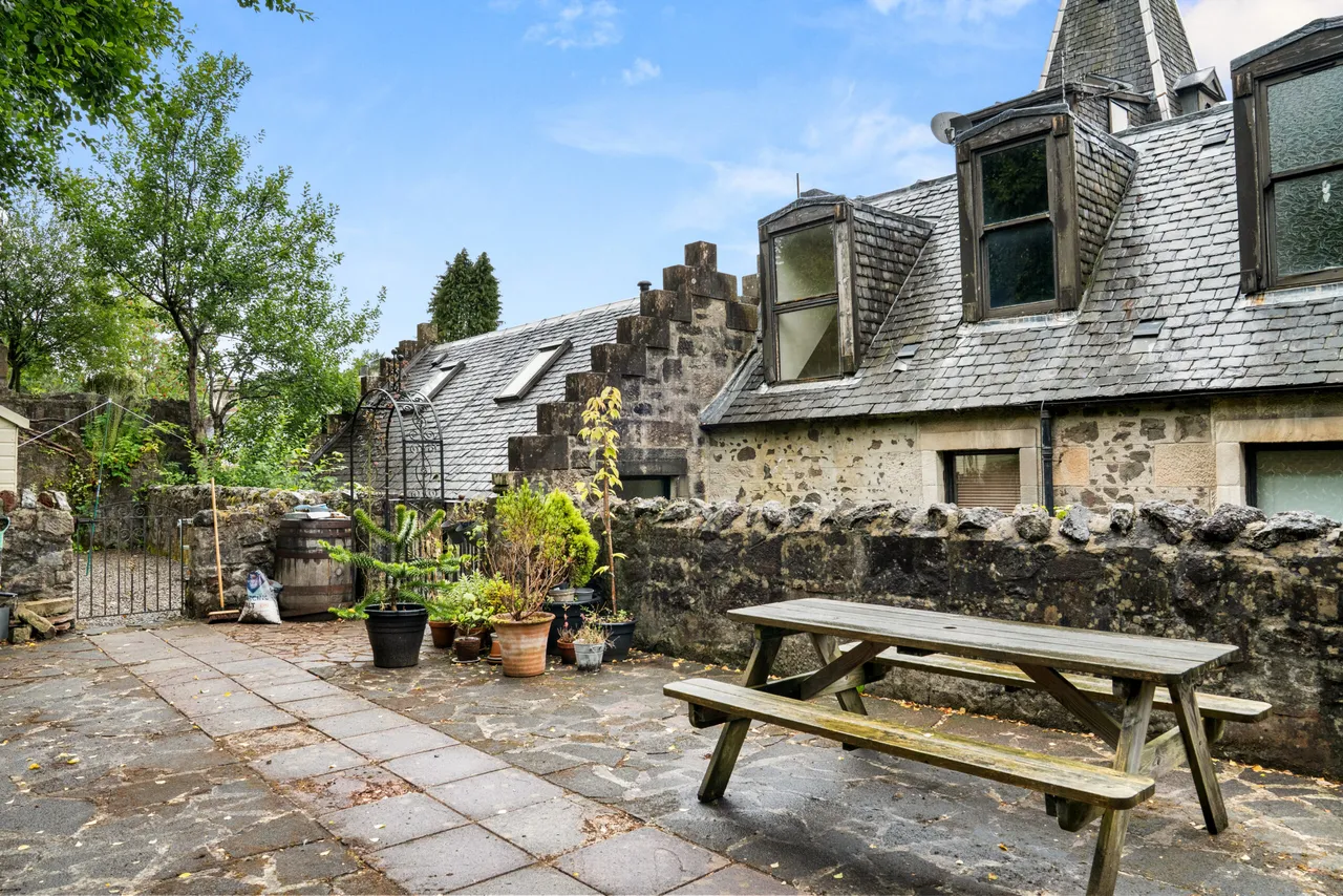Castle Terrace, Bridge of Weir, photo 17