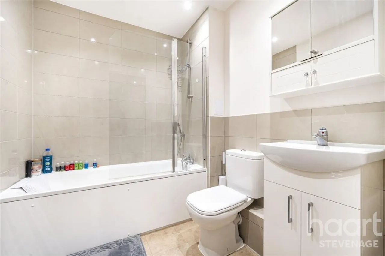 Giles Crescent, Stevenage, SG1, photo 10