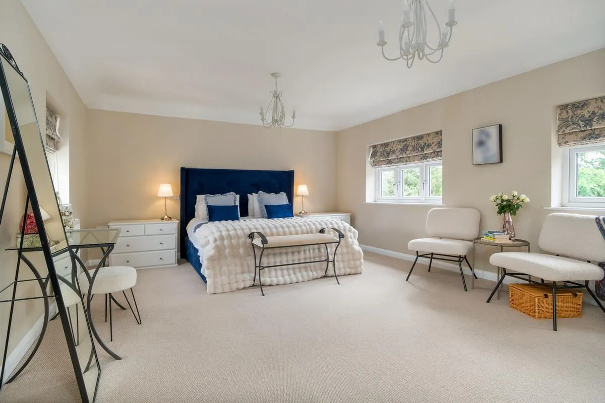 Station Road, Burston, IP22, photo 14