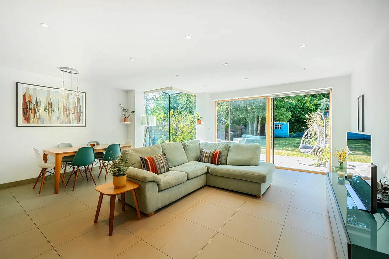 Park Avenue, Ruislip, HA4, photo 4