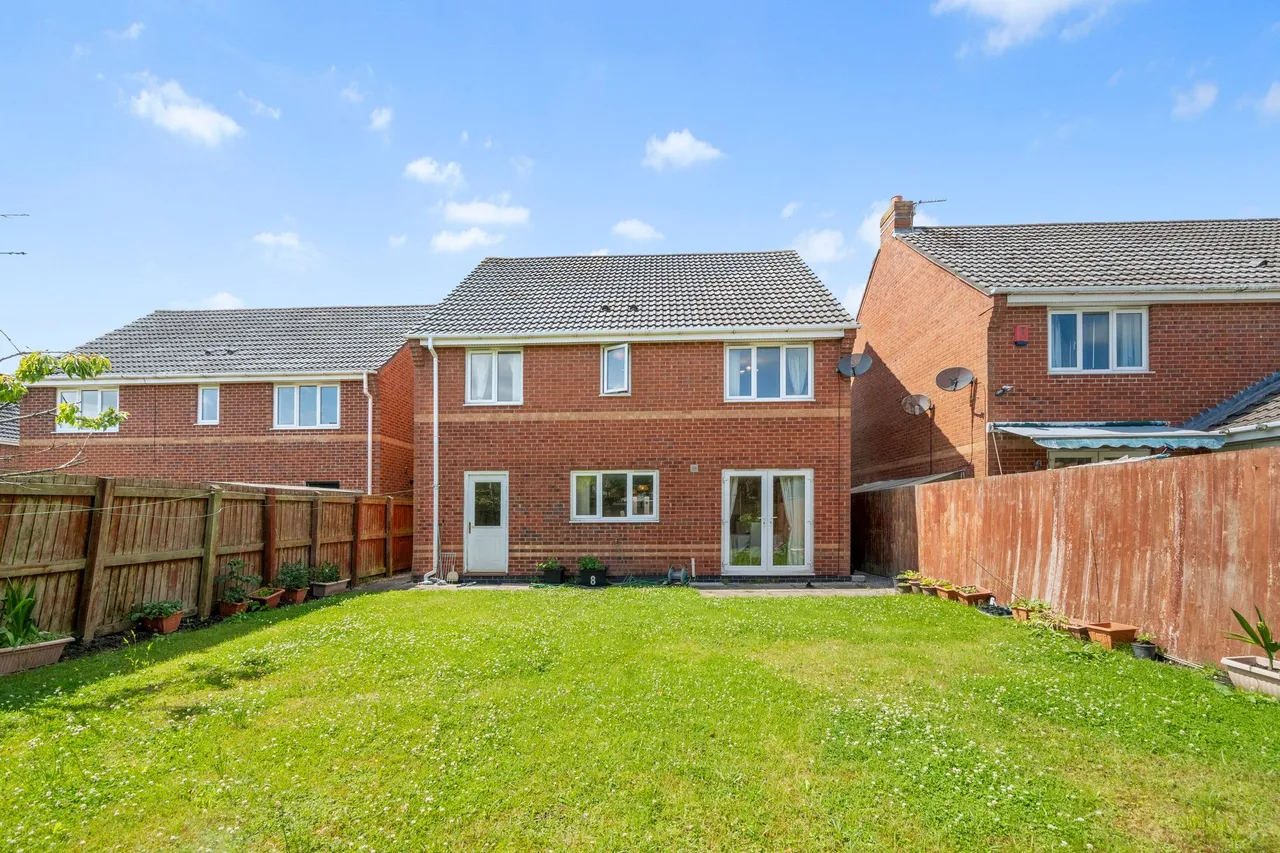 Heigham Gardens, St. Helens, WA9, photo 28