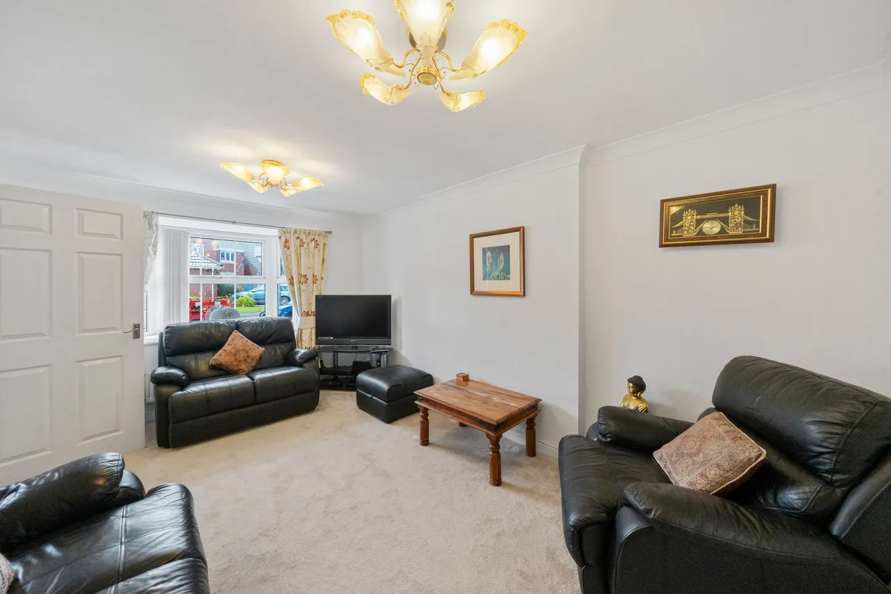 Heigham Gardens, St. Helens, WA9, photo 6