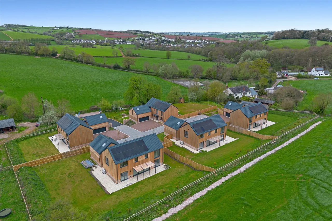 Frogmire Lane, Sandford, EX17, photo 2