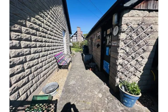 Hereford, HR3, photo 16