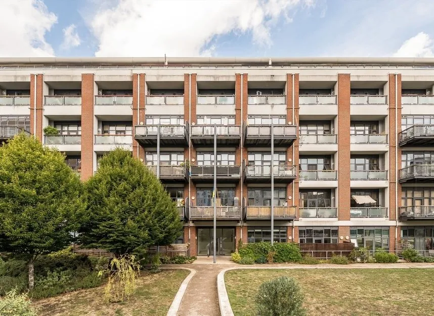 1 bed flat to rent, Multi Way, Acton, W3
