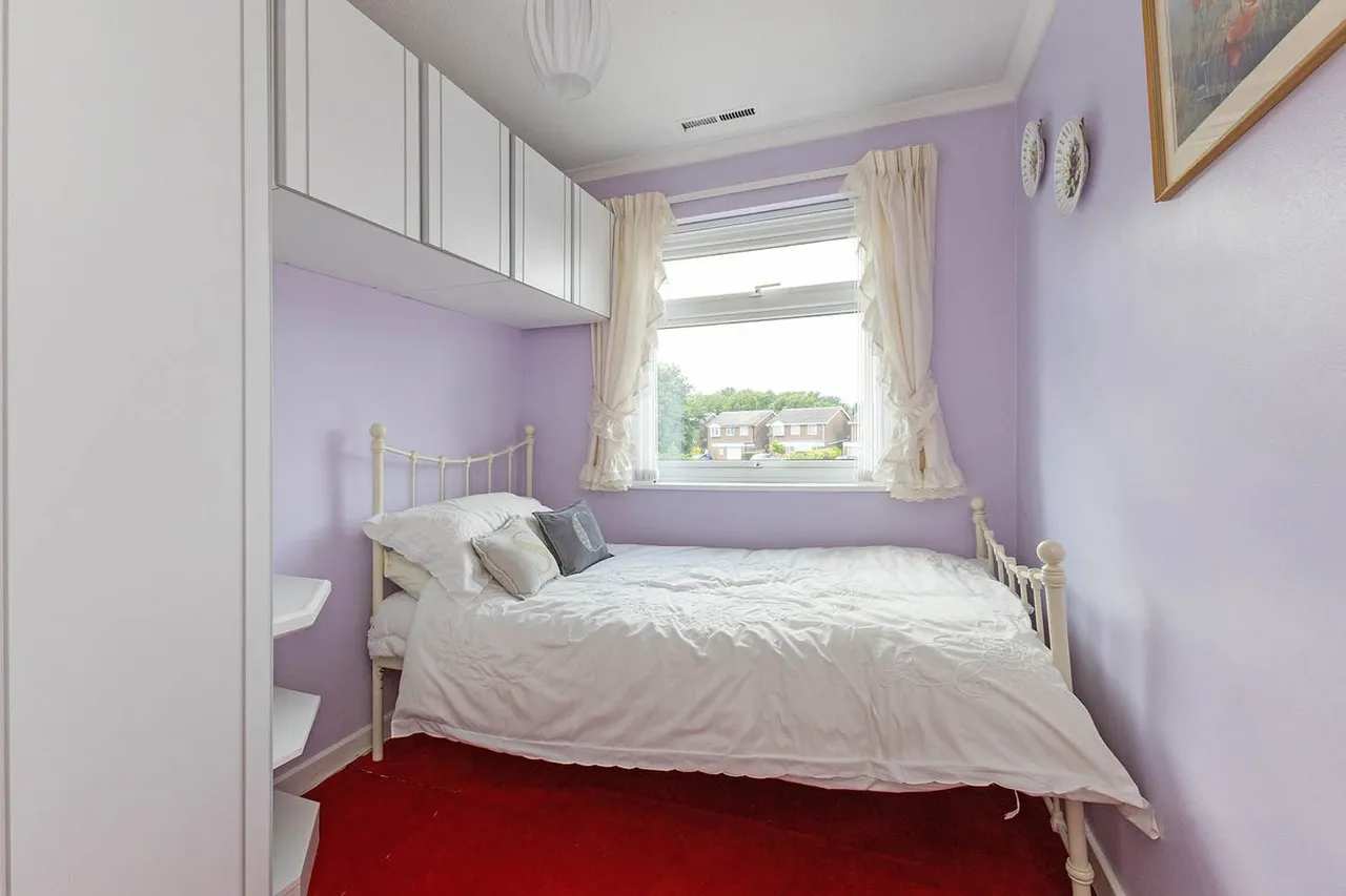 Bardney Close, Ockwells Park, Maidenhead, Berkshire, photo 16