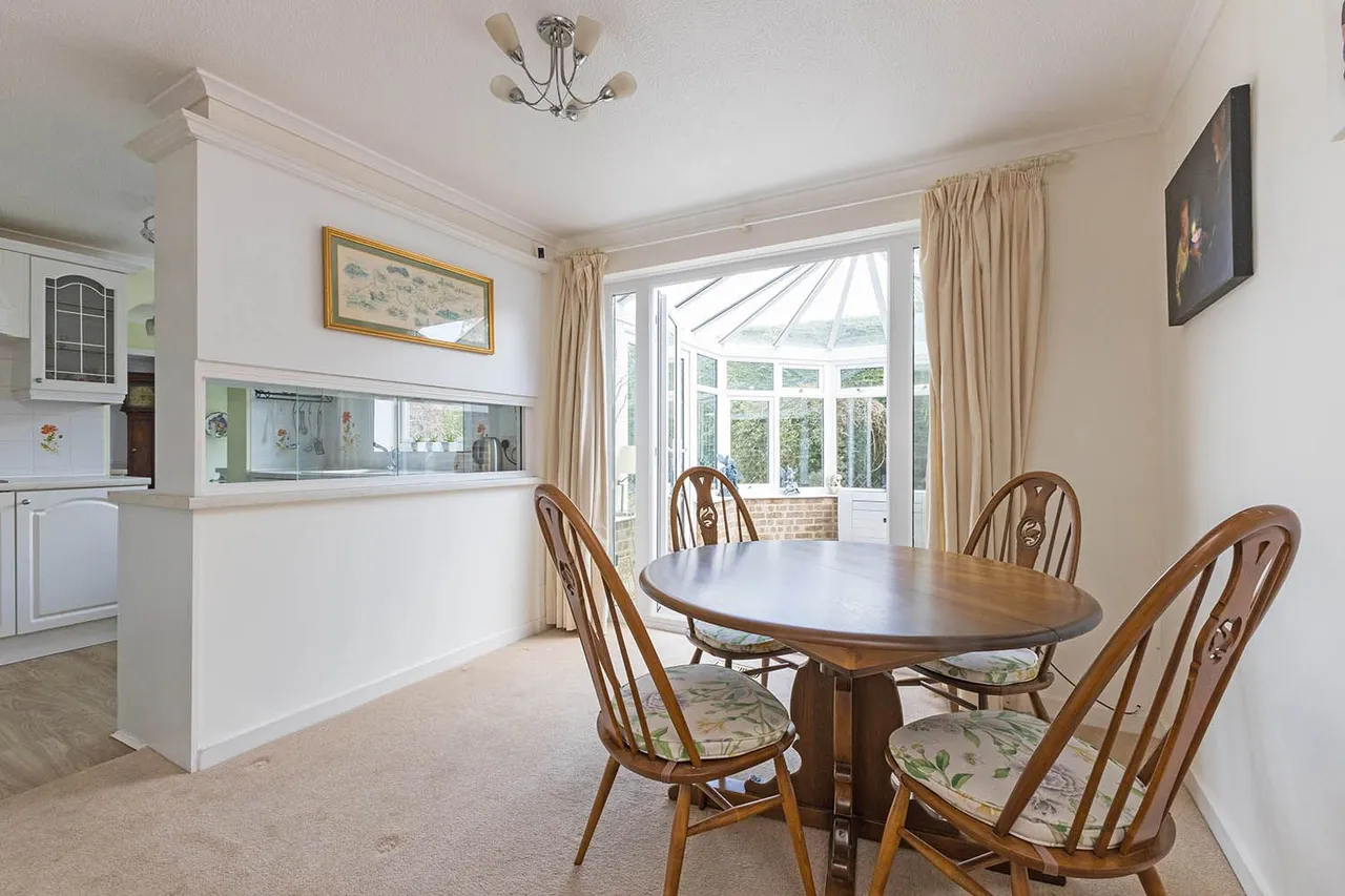 Bardney Close, Ockwells Park, Maidenhead, Berkshire, photo 5