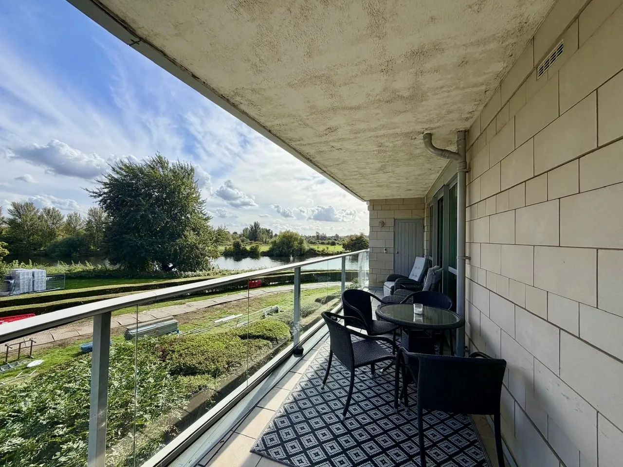 River Crescent, Waterside Way, NG2, photo 17