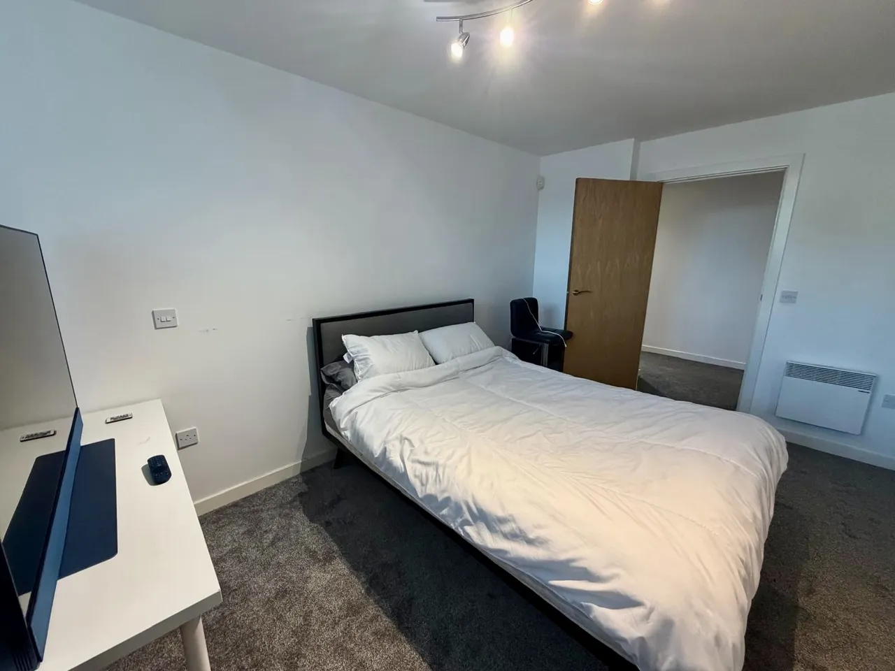 River Crescent, Waterside Way, NG2, photo 15