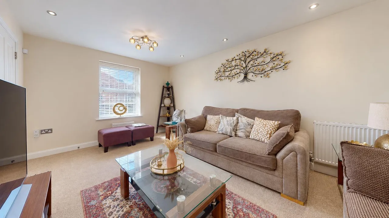 Cranwell Crescent, Eaton Leys, photo 7