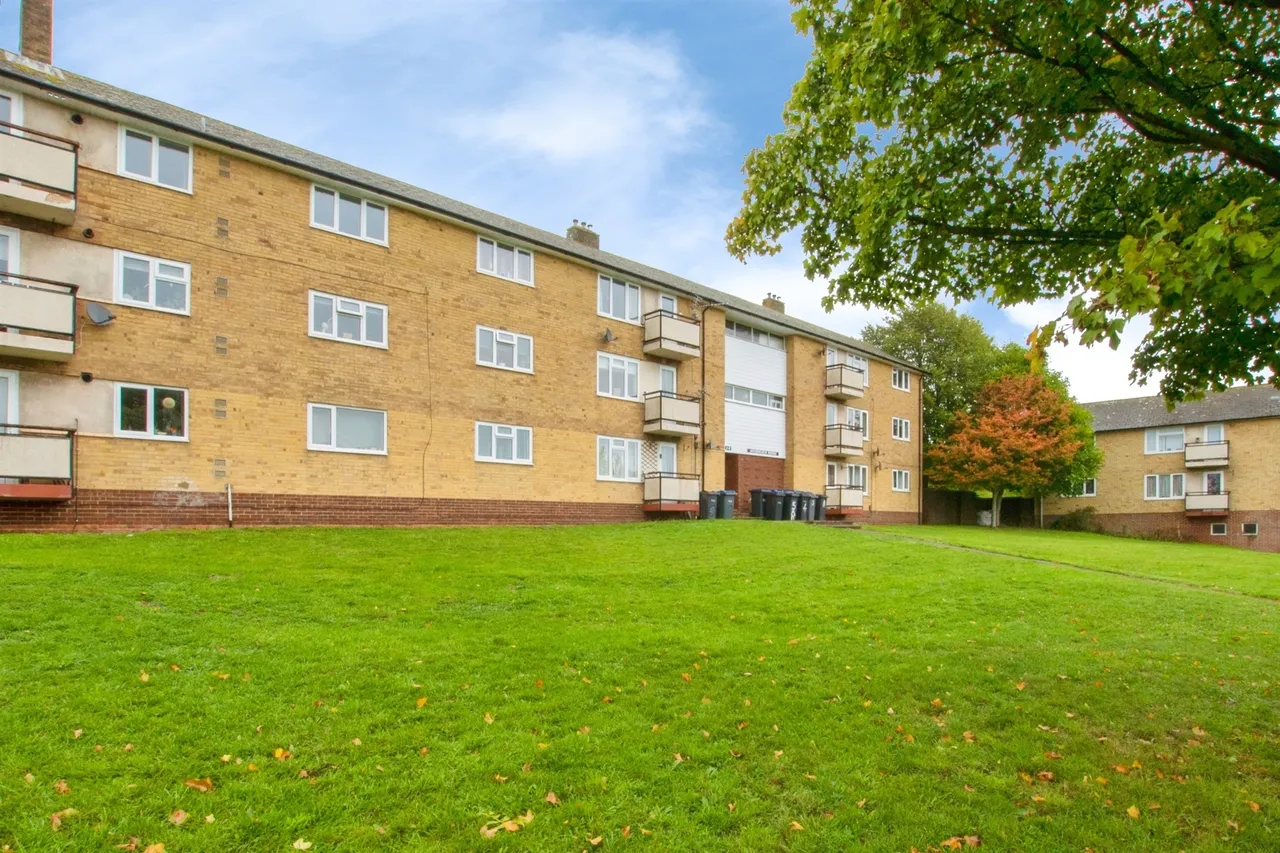 2 bed flat for sale, Sidbury Heights, Tidworth, SP9