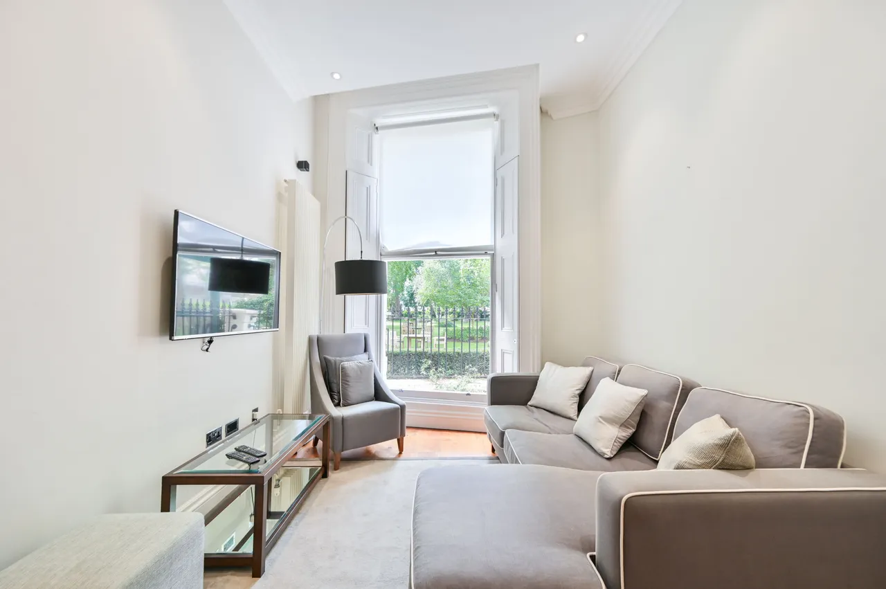 3 Garden House, 86-92 Kensington Gardens Square, London, photo 7