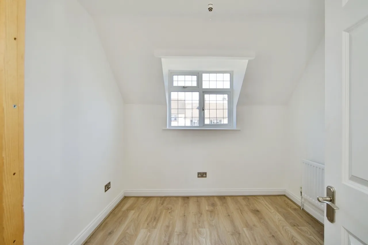 Gobions Avenue, Romford, RM5, photo 7