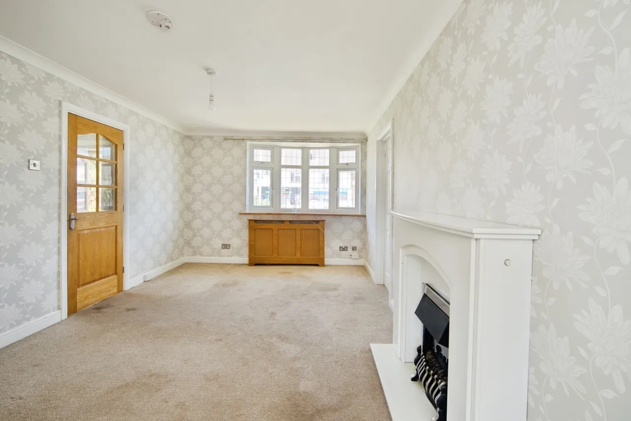 Gobions Avenue, Romford, RM5, photo 17