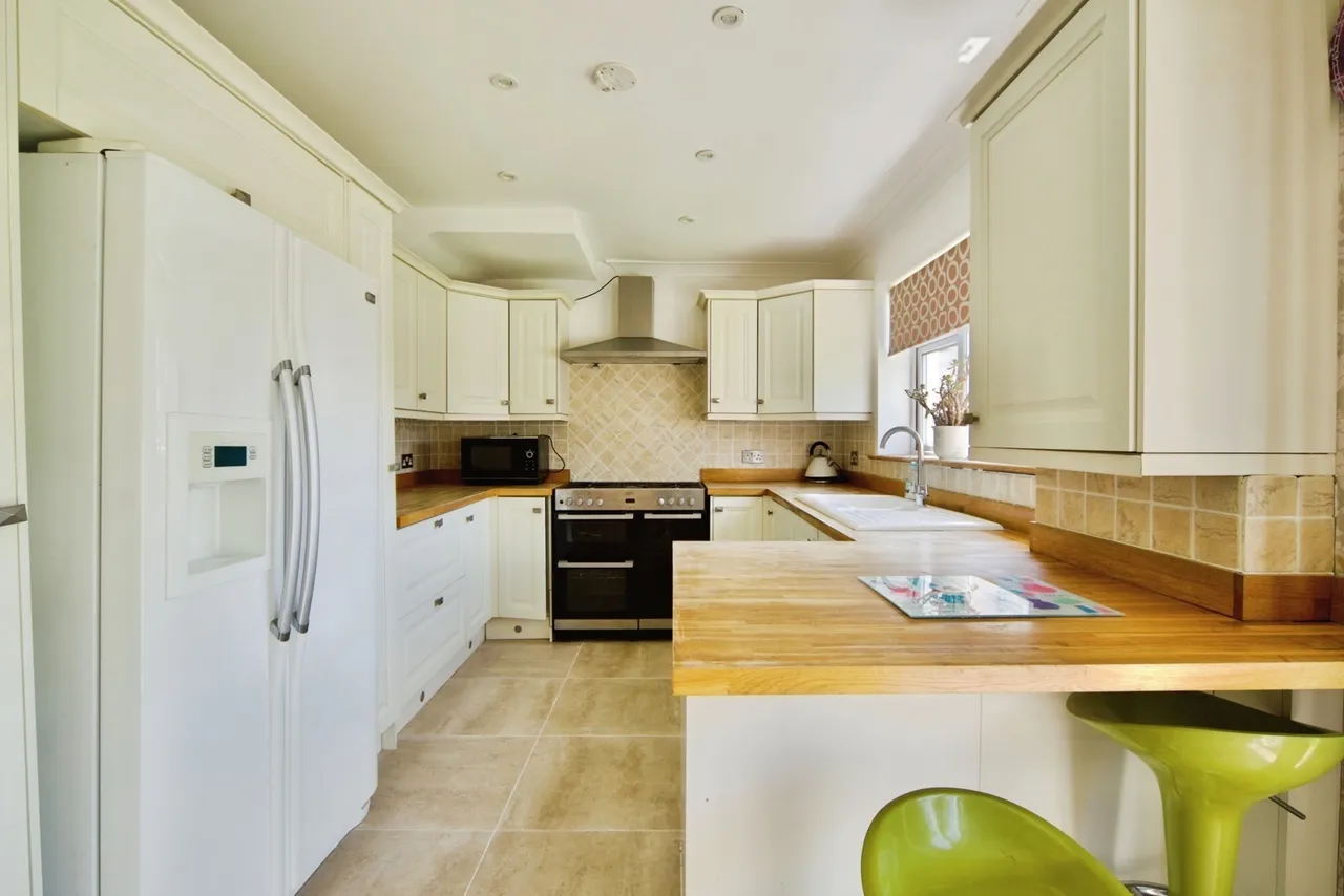 Gobions Avenue, Romford, RM5, photo 32
