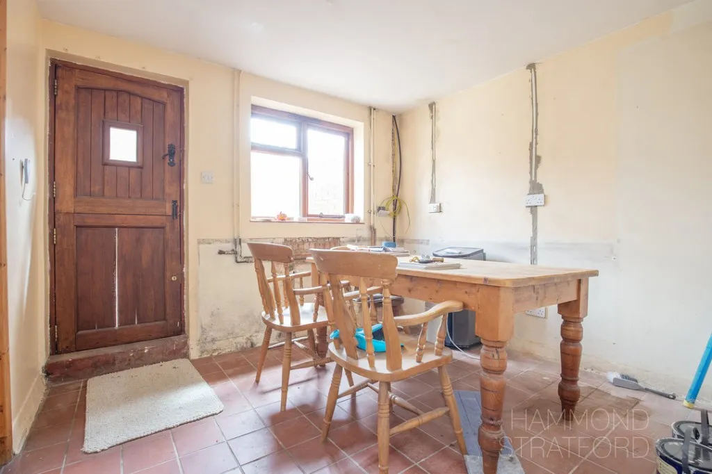 Bunwell Road, Spooner Row, photo 9