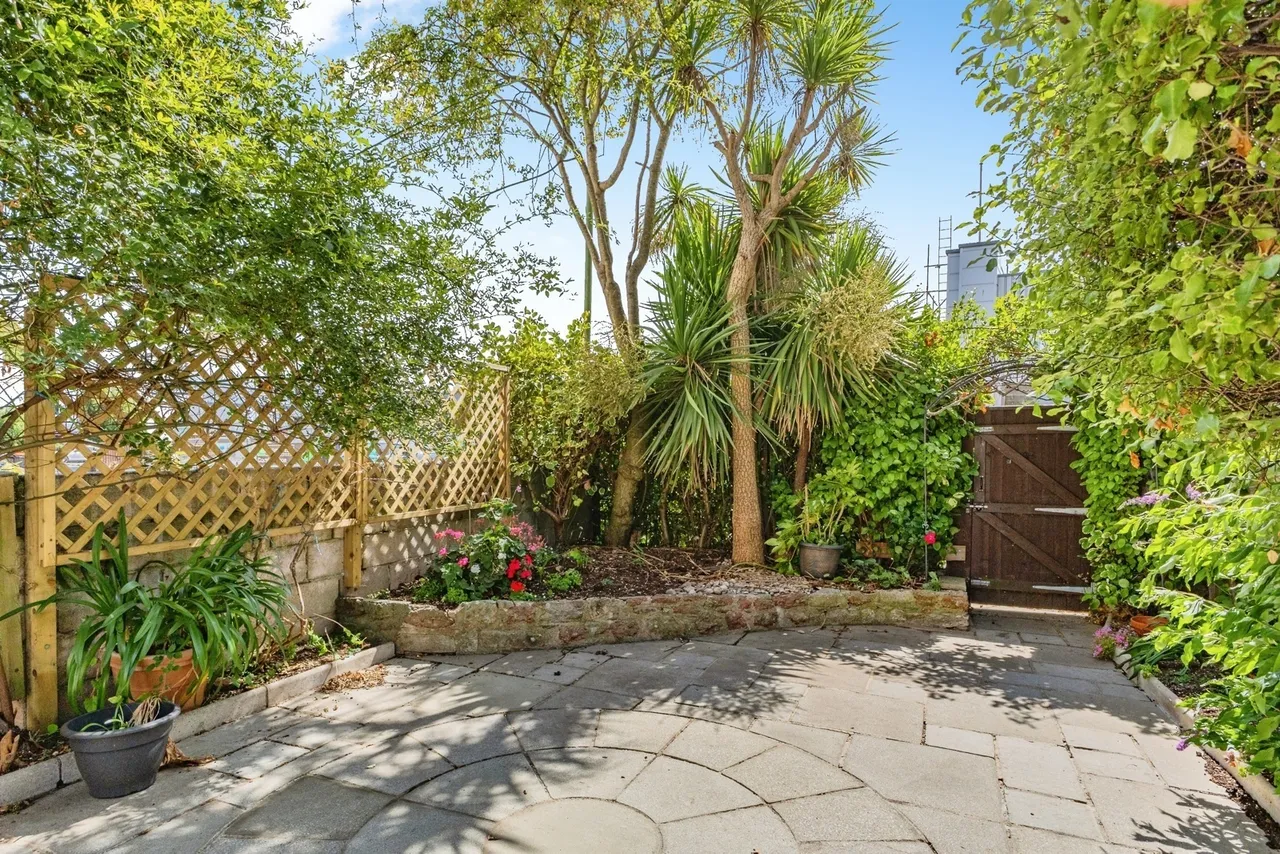 Totnes Road, Paignton, TQ4, photo 2