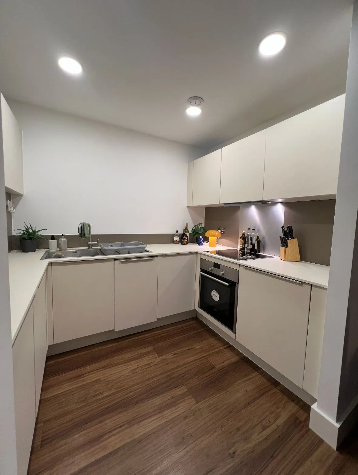 Market Road, Xchange Point, N7, photo 2
