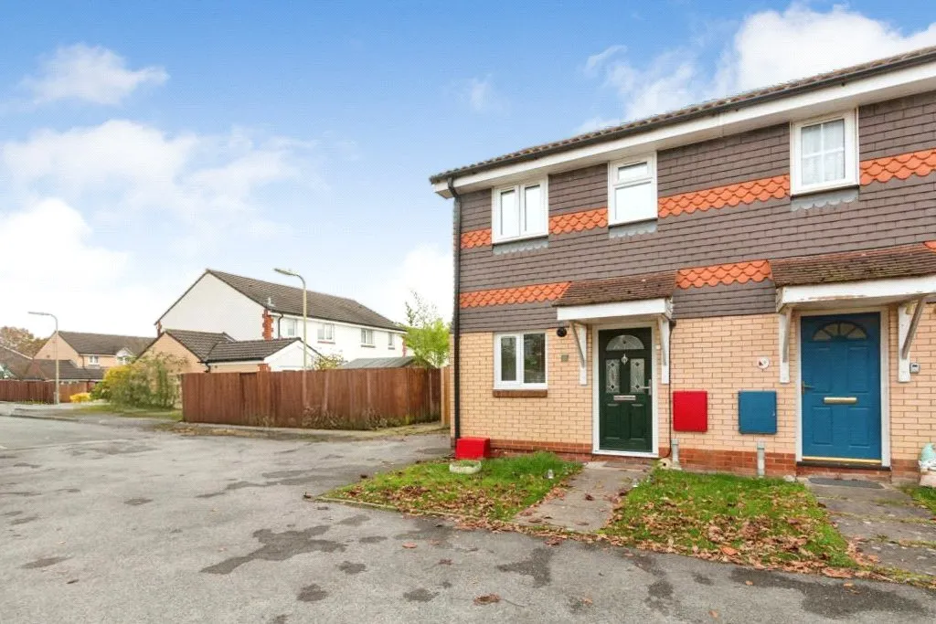 Calton Gardens, Aldershot, Hampshire, GU11 3TB, photo 11