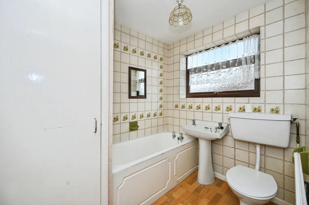 Arlington Drive, Penketh, Warrington, Cheshire, WA5, photo 15