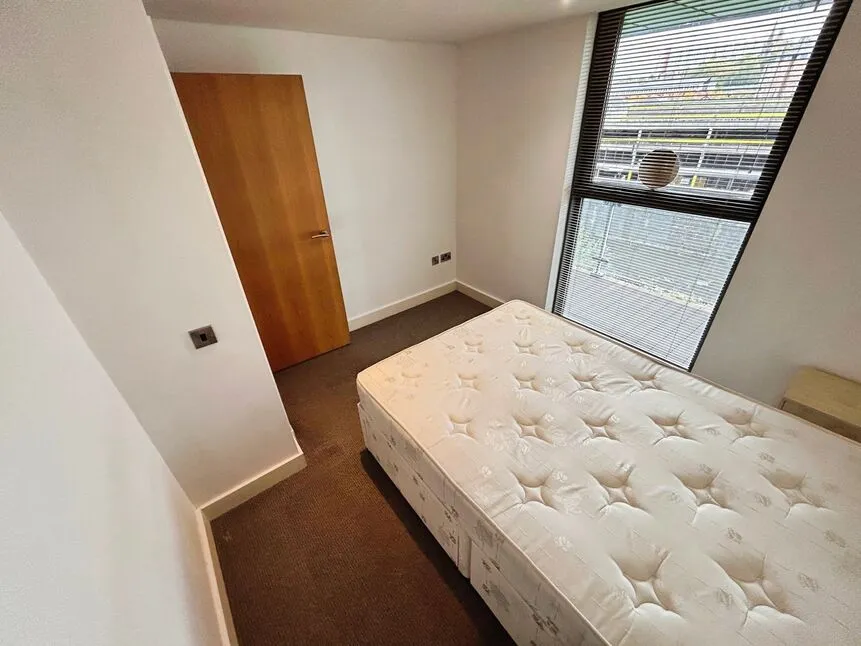 North Bank, Sheffield, S3, photo 8