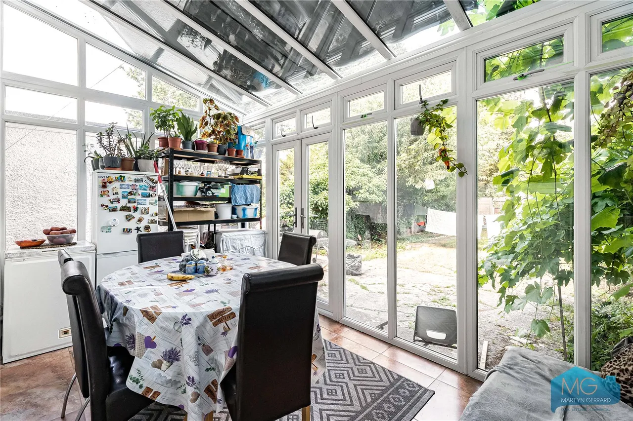 Petworth Road, London, N12, photo 4
