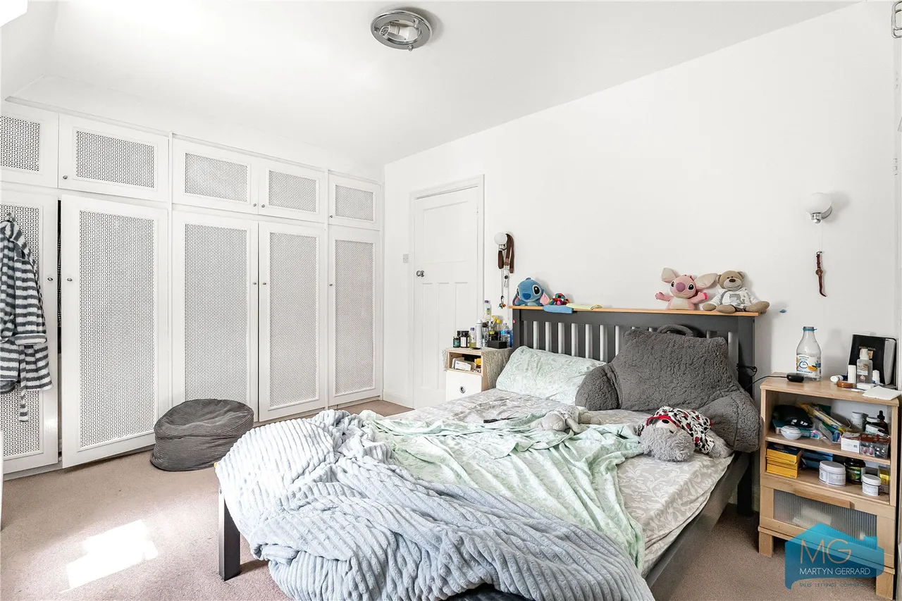 Petworth Road, London, N12, photo 16