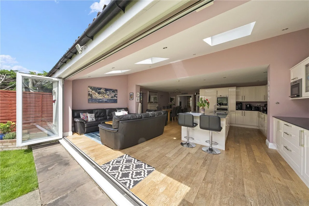 Portmore Park Road, Weybridge, KT13, photo 4