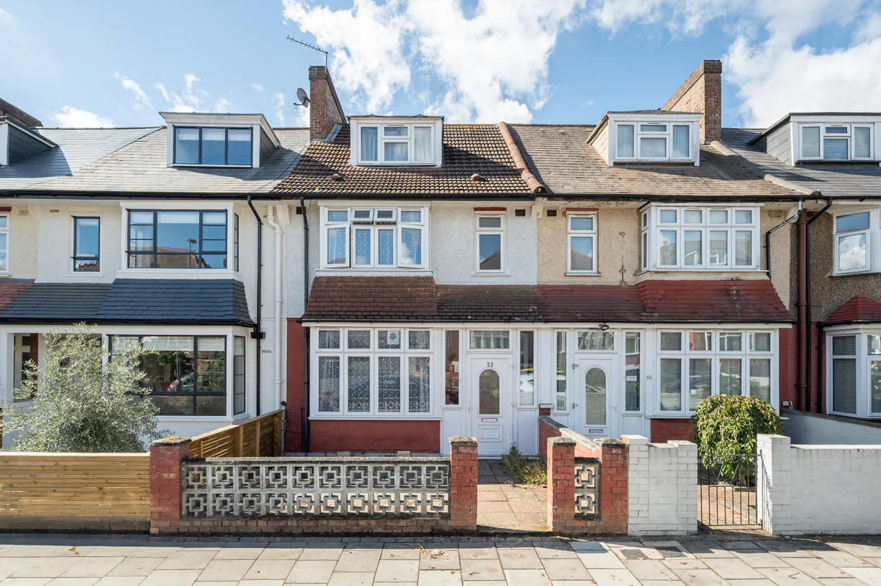 4 bed house for sale — 53 Ansell Road, London