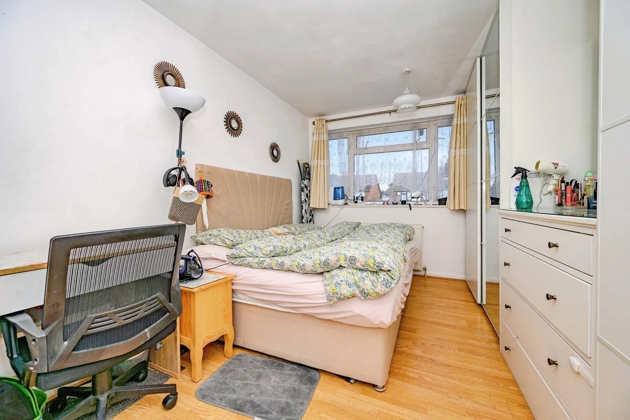 Galston Road, Luton, Bedfordshire, LU3, photo 11