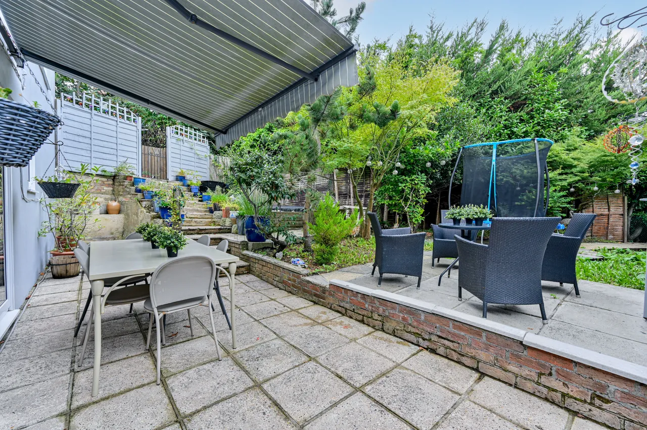 Purley, CR8, photo 28