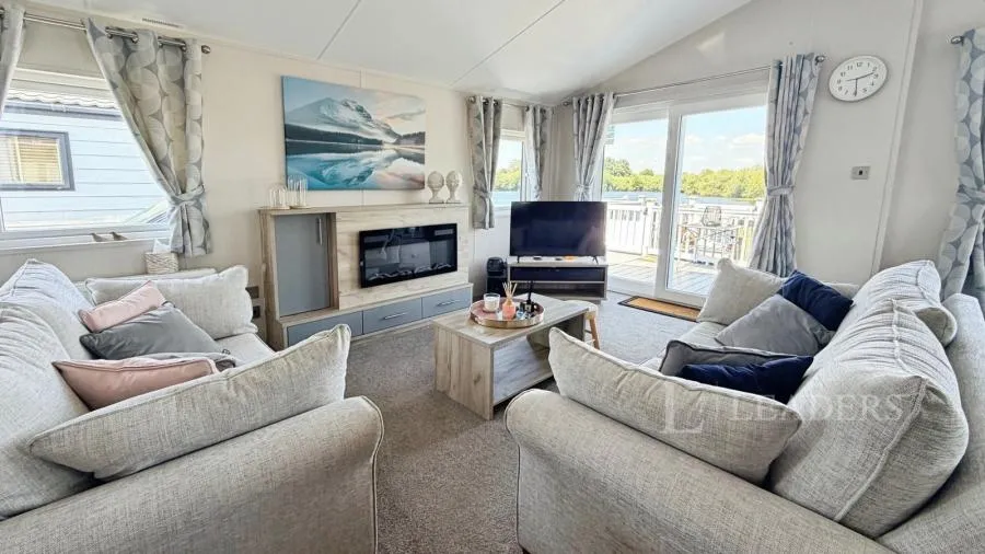 Lakeside Caravan Park, Runcton, PO20, photo 3