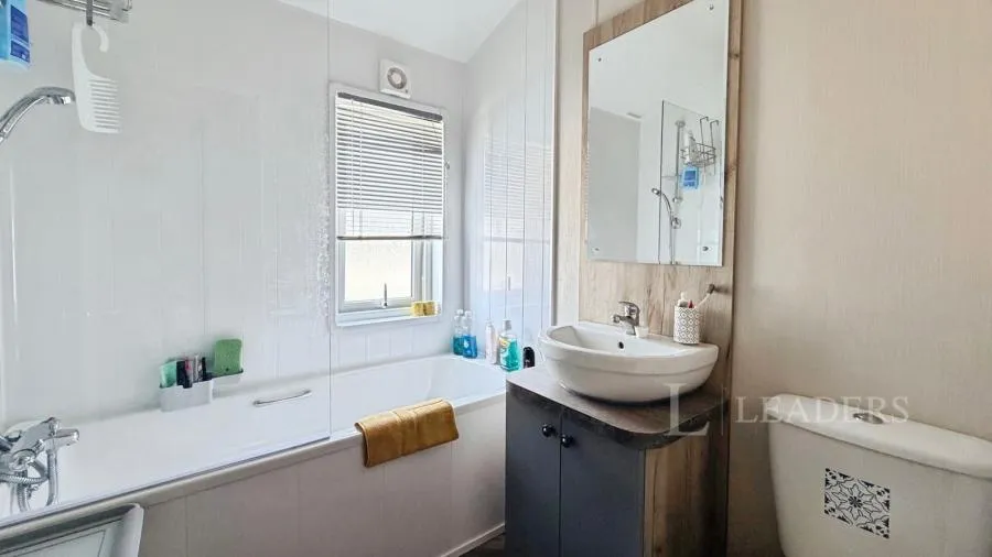 Lakeside Caravan Park, Runcton, PO20, photo 10