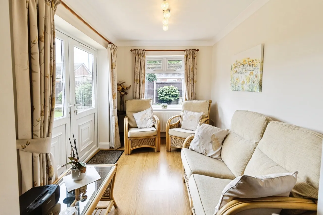 Wats Dyke Avenue, Mynydd Isa, CH7, photo 5